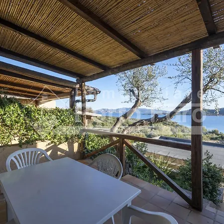 Appartamento 6d - Bilocale Con Stupenda Vista Mare Porto Mannu *